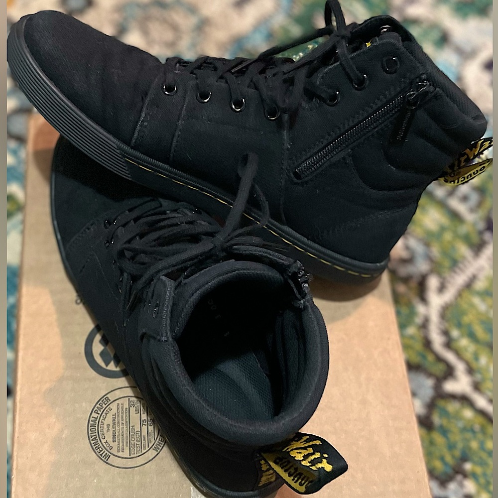 Dr. Martens Rozarya Air Wair Lace Up Zip Up Boots High Tops Shoes